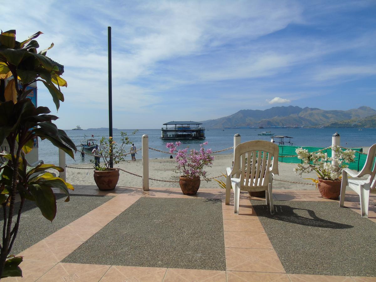 Blue Rock Resort Olongapo Exterior photo