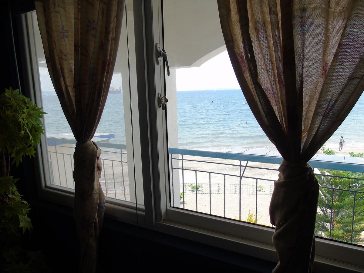 Blue Rock Resort Olongapo Exterior photo